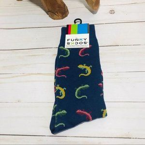 FUNKY SOCKS Colorful Chameleon Animal Print Novelty Crew Socks In Blue Size 6-12